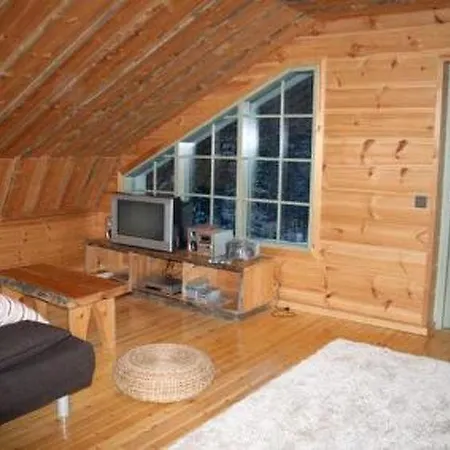 Sleeps 11 Wifi * Sirkka